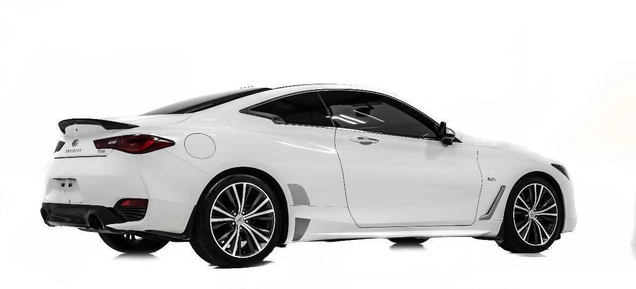 2017 Infiniti Q60 - Image 3 of 12