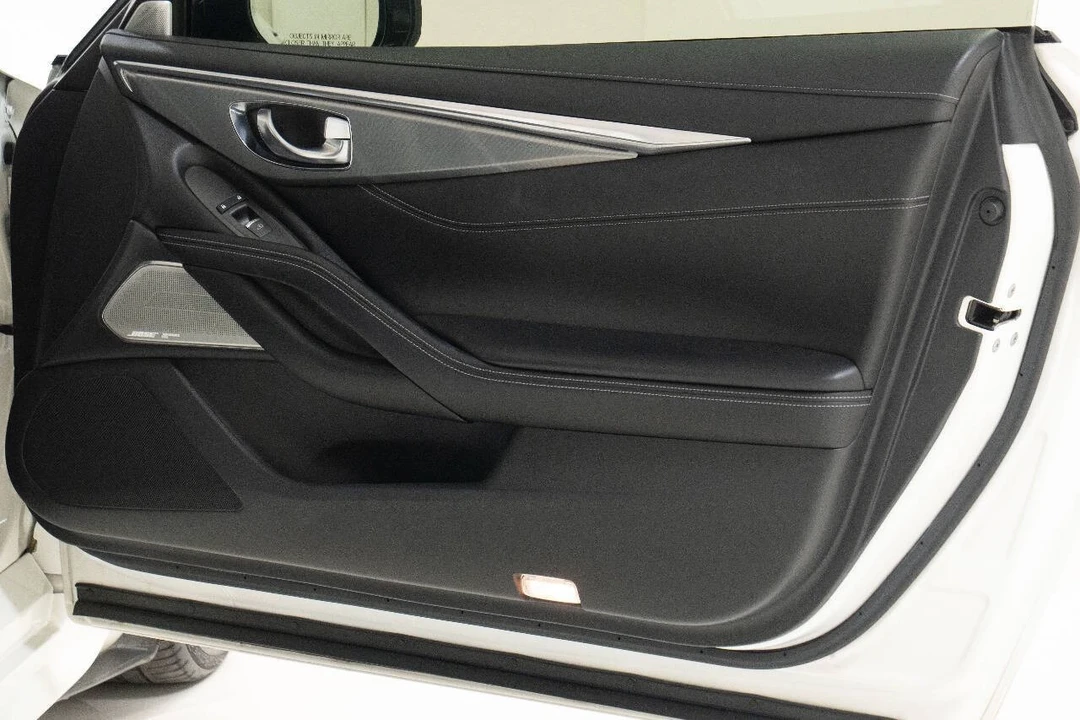 2017 Infiniti Q60 - Image 21 of 21