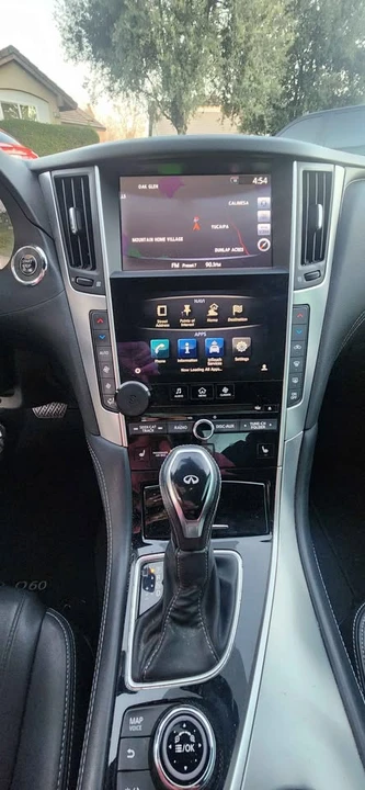 2017 Infiniti Q60 - Image 9 of 10