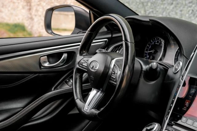 2017 Infiniti Q60 - Image 16 of 21