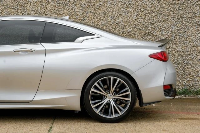 2017 Infiniti Q60 - Image 14 of 21