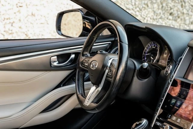 2017 Infiniti Q60 - Image 17 of 21