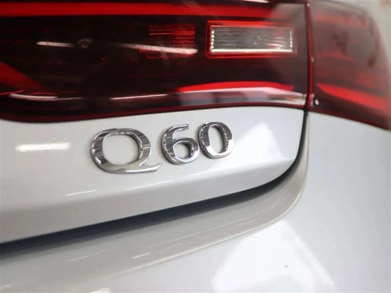 2017 Infiniti Q60 - Image 6 of 12