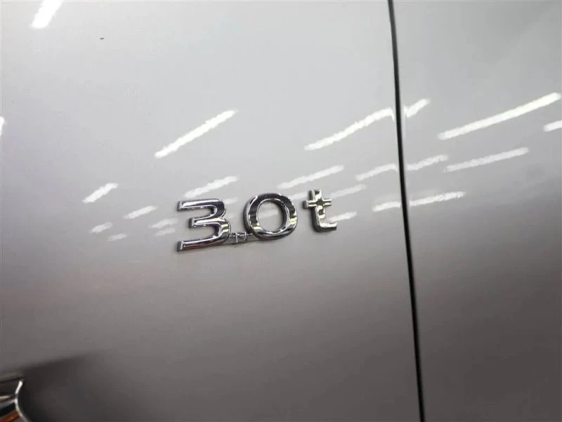 2017 Infiniti Q60 - Image 8 of 12