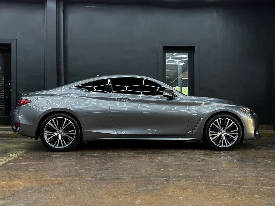 2017 Infiniti Q60 - Image 8 of 21