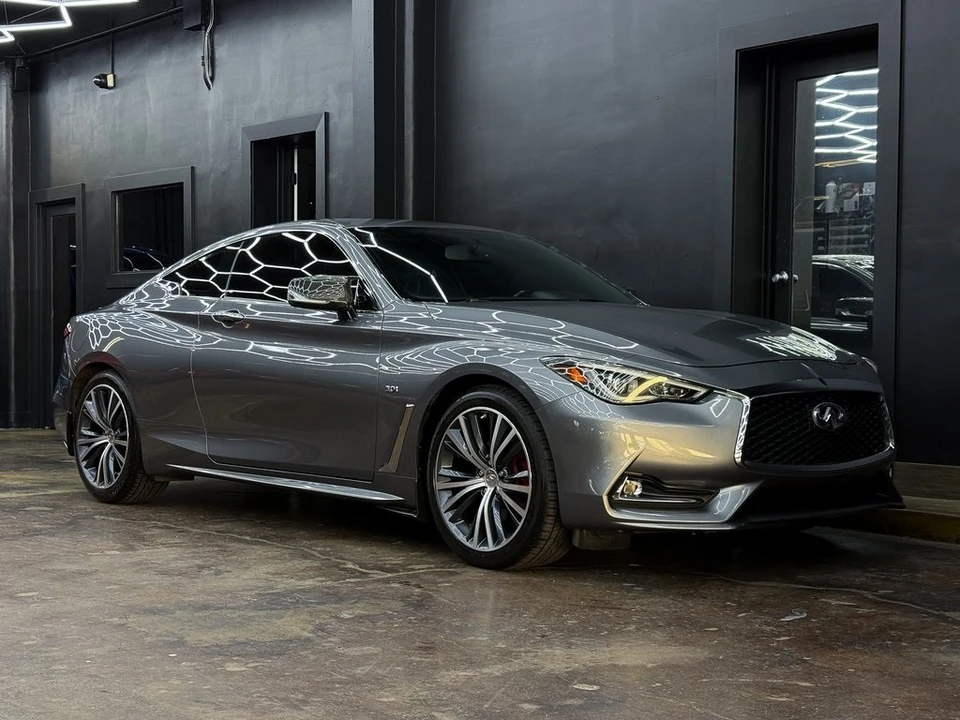 2017 Infiniti Q60 - Image 9 of 12