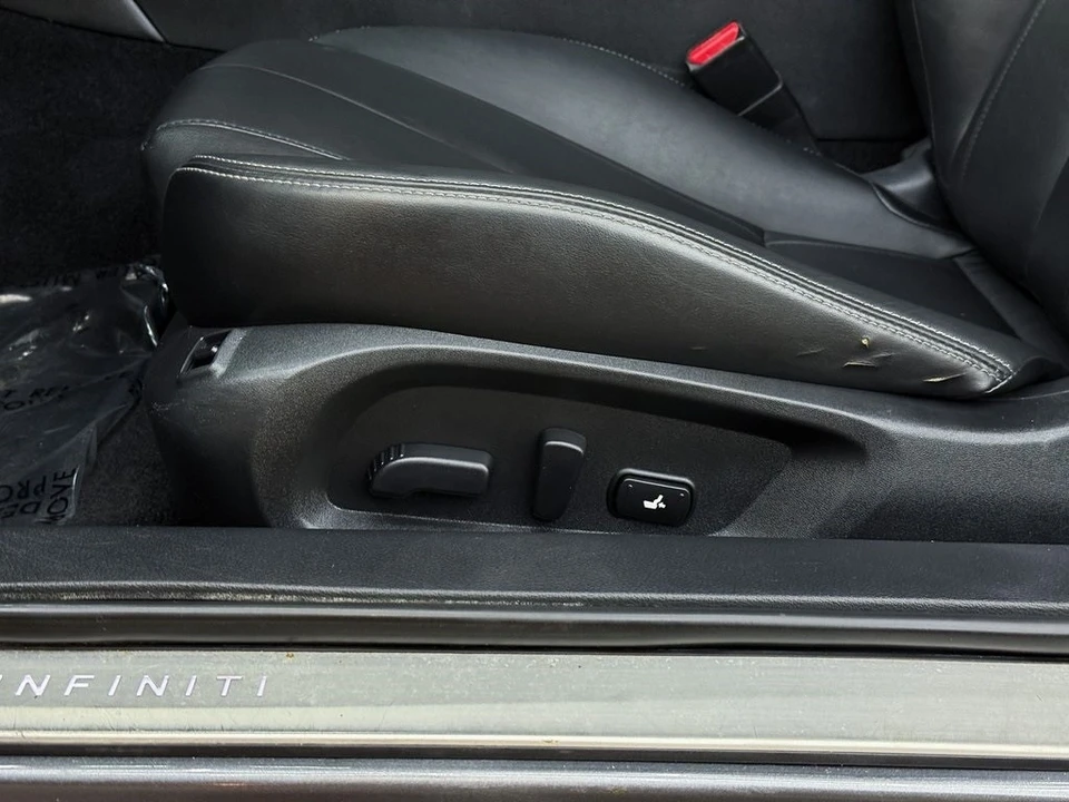 2017 Infiniti Q60 - Image 14 of 21