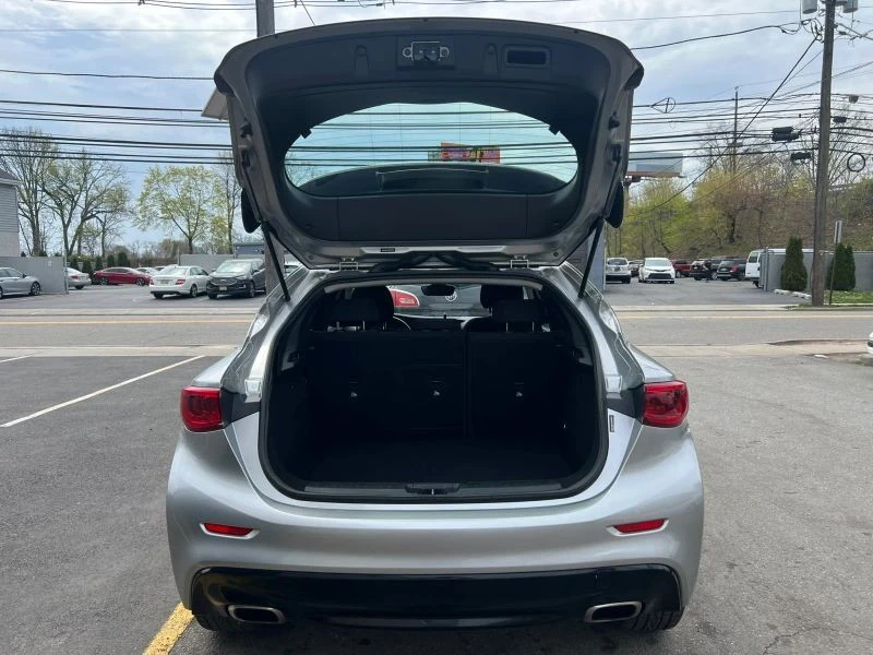 2017 Infiniti QX30 - Image 9 of 12