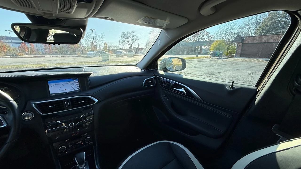 2017 Infiniti QX30 - Image 18 of 21