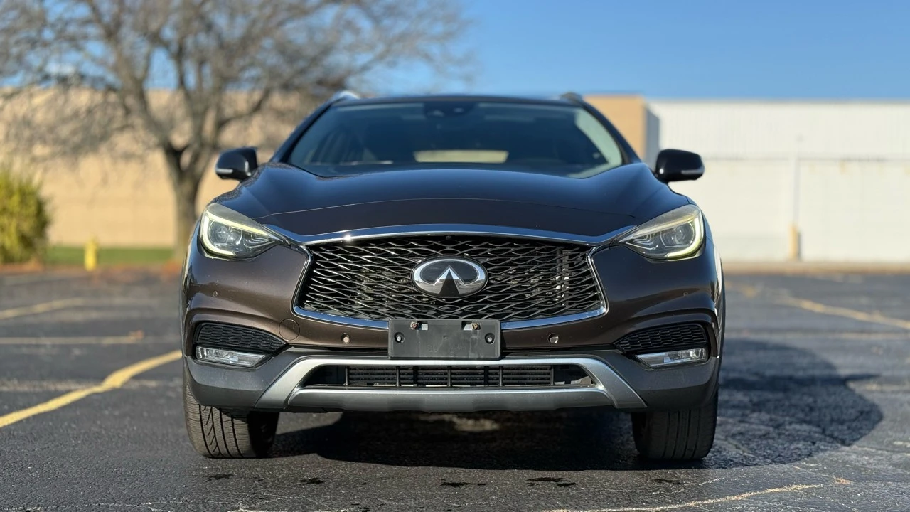2017 Infiniti QX30 - Image 2 of 21