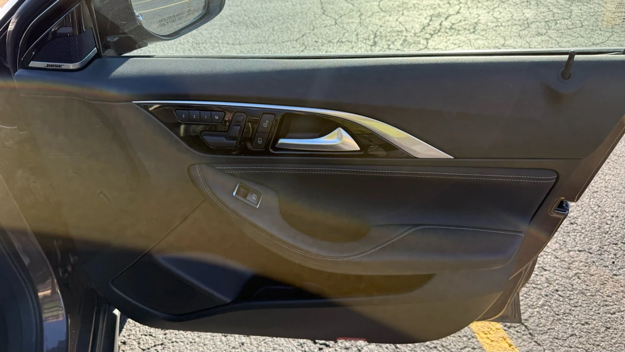 2017 Infiniti QX30 - Image 21 of 21