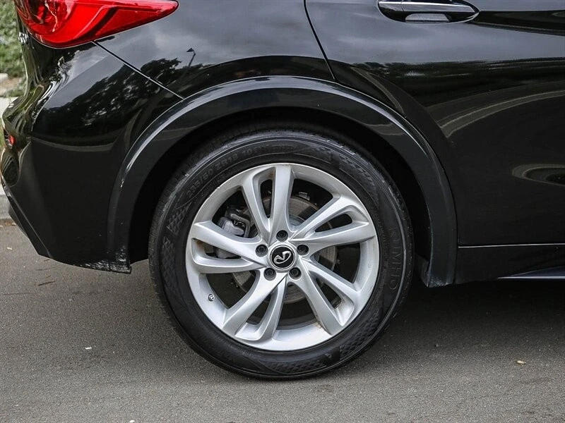 2017 Infiniti QX30 - Image 14 of 21