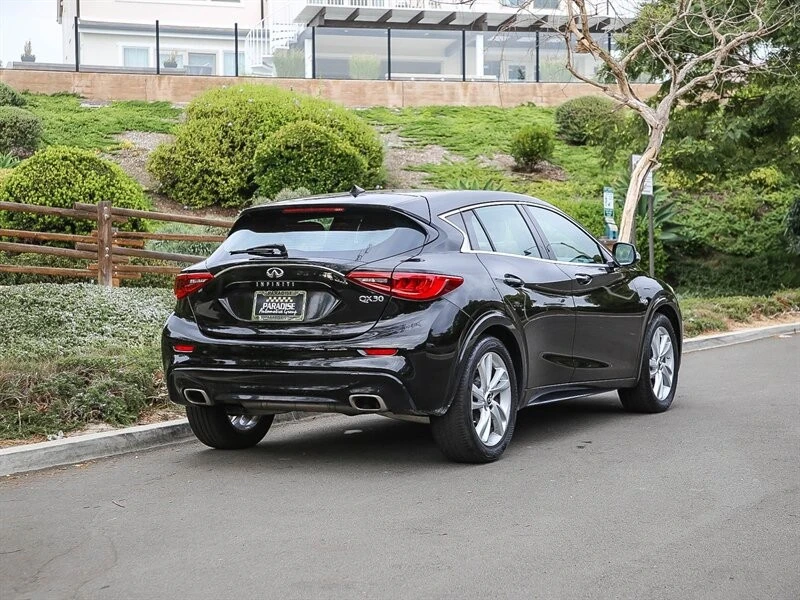 2017 Infiniti QX30 - Image 7 of 21