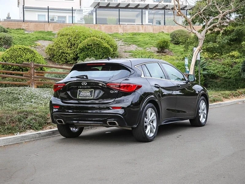 2017 Infiniti QX30 - Image 7 of 21