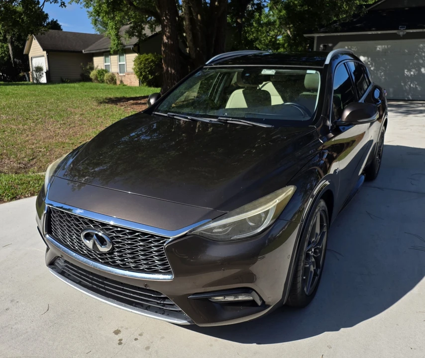 2017 Infiniti QX30 - Image 2 of 18