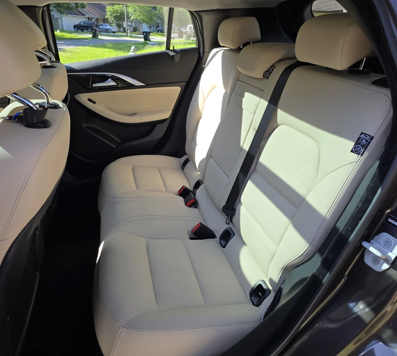 2017 Infiniti QX30 - Image 16 of 18