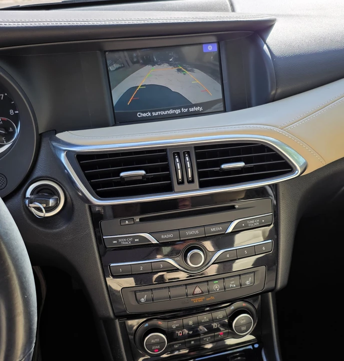 2017 Infiniti QX30 - Image 14 of 18
