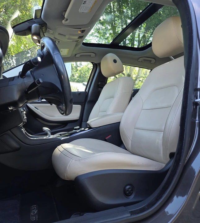 2017 Infiniti QX30 - Image 10 of 18