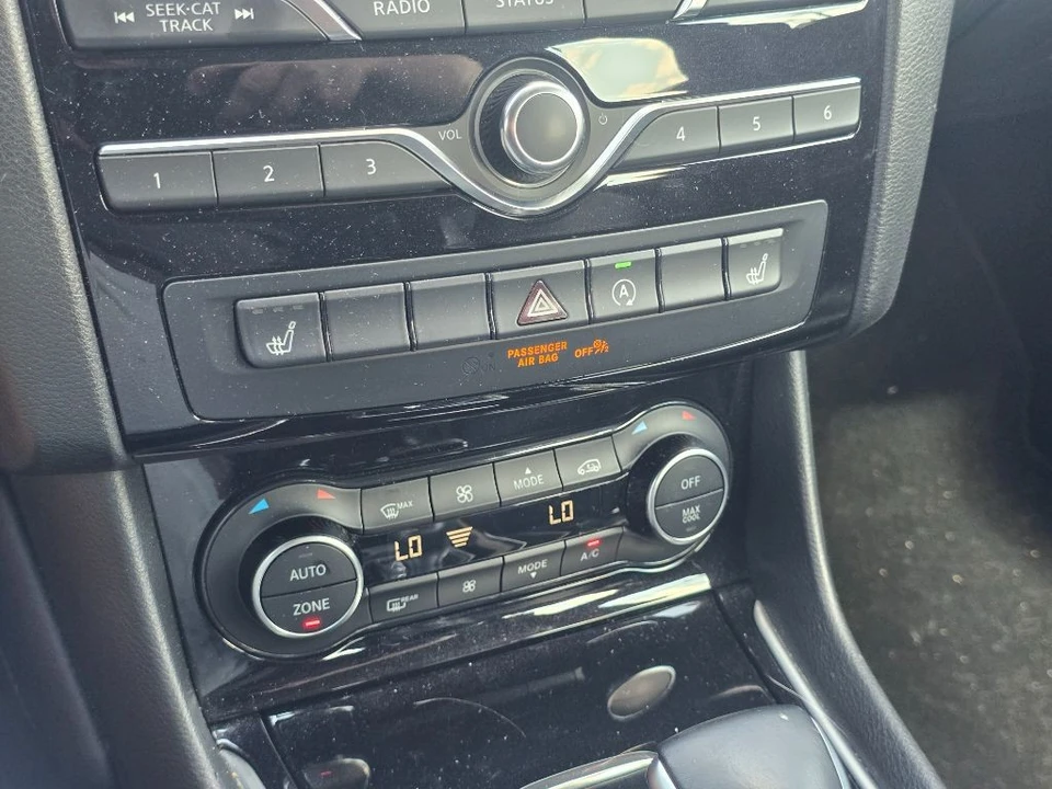 2017 Infiniti QX30 - Image 19 of 21