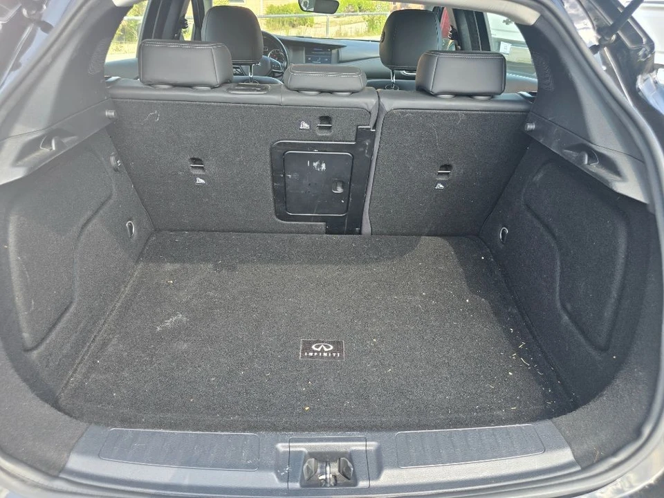 2017 Infiniti QX30 - Image 13 of 21