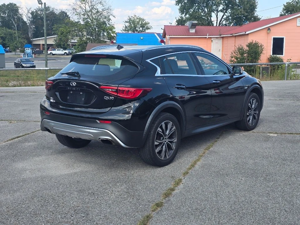 2017 Infiniti QX30 - Image 7 of 21