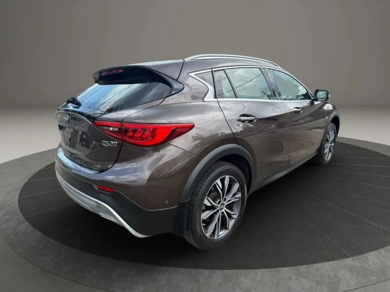 2017 Infiniti QX30 - Image 5 of 12
