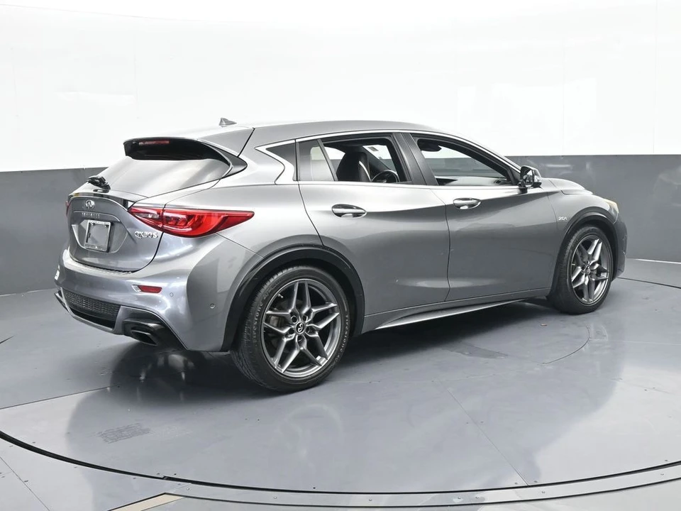 2017 Infiniti QX30 - Image 6 of 12
