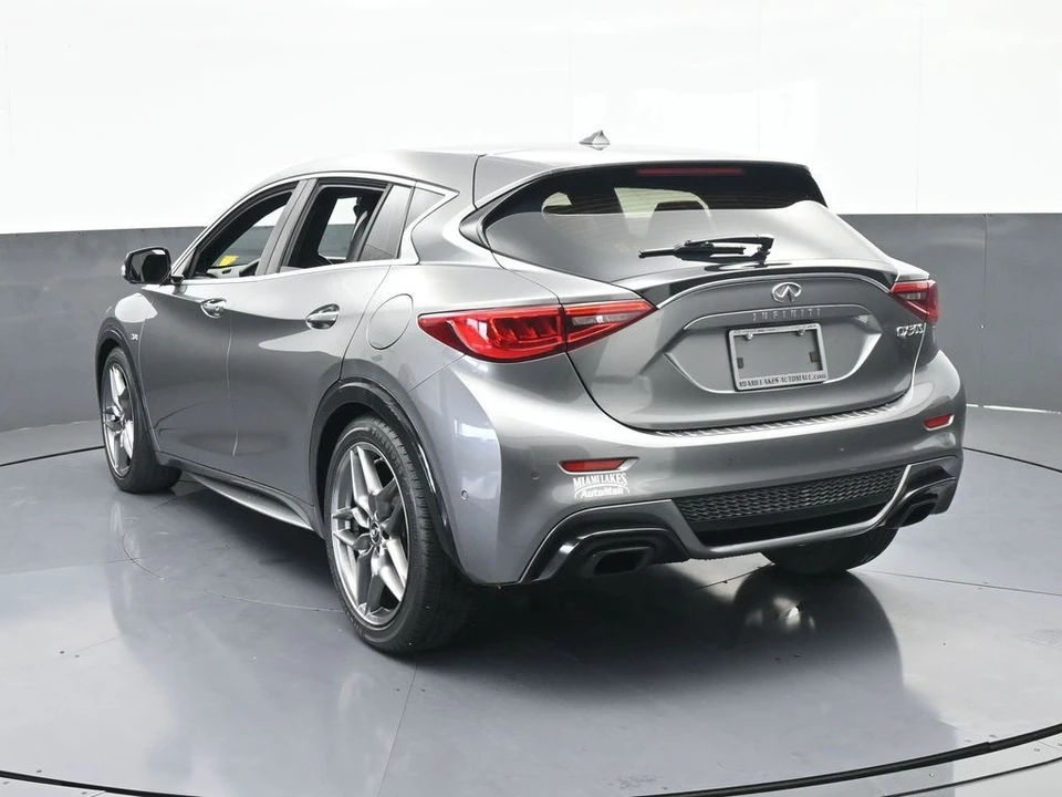 2017 Infiniti QX30 - Image 4 of 12