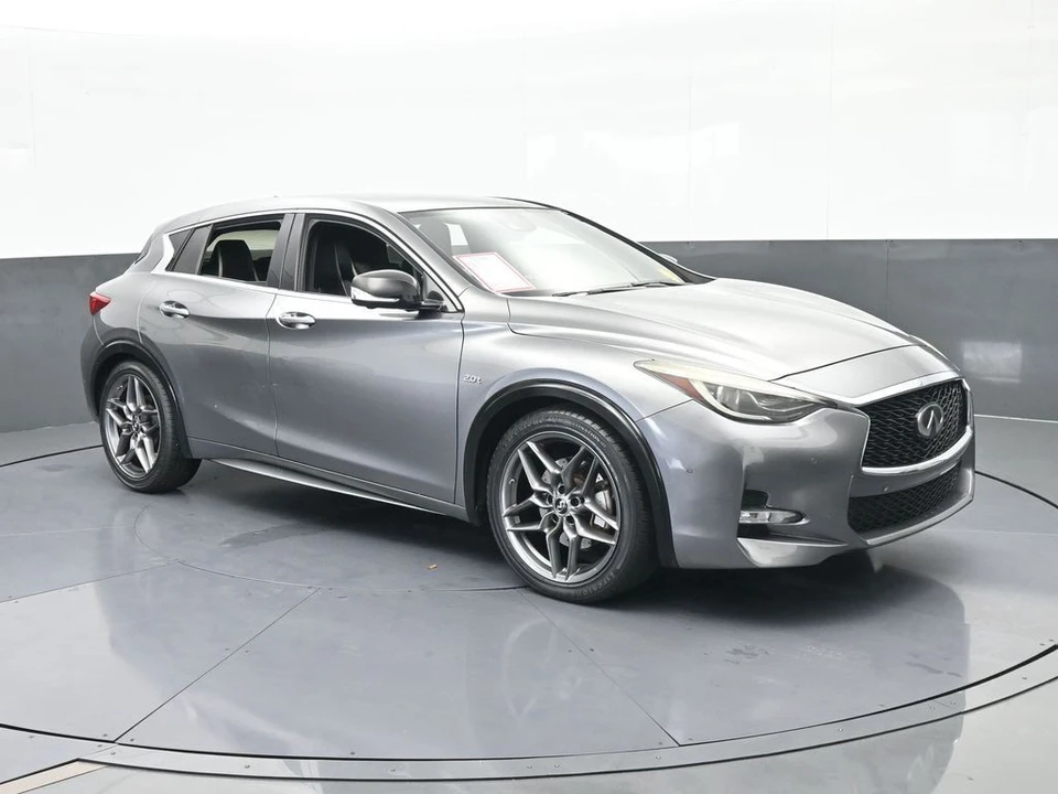 2017 Infiniti QX30 - Image 8 of 12