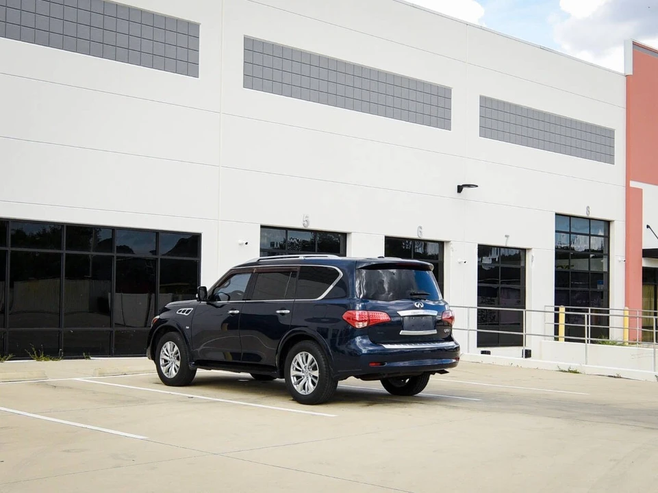 2017 Infiniti QX80 - Image 7 of 12