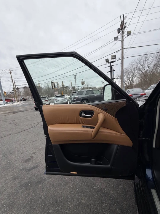 2017 Infiniti QX80 - Image 18 of 31