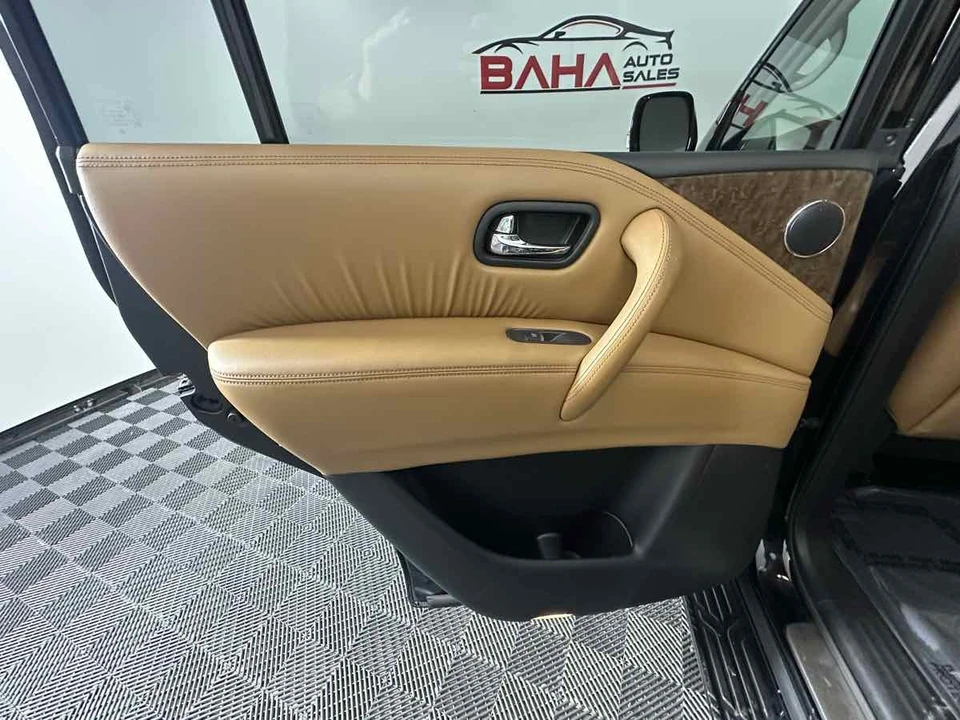 2017 Infiniti QX80 - Image 17 of 21