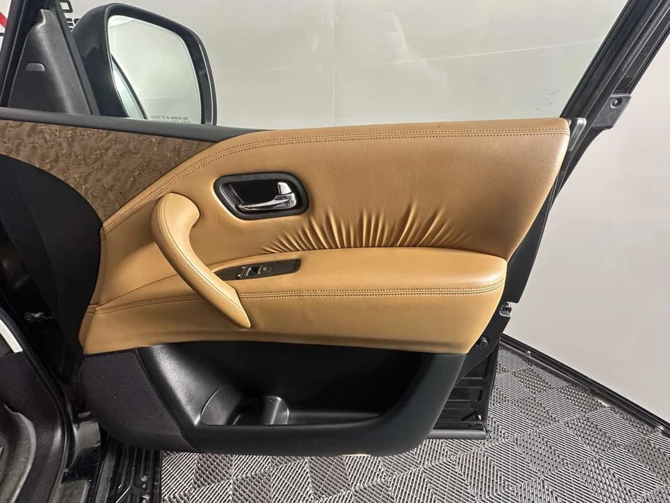 2017 Infiniti QX80 - Image 16 of 21