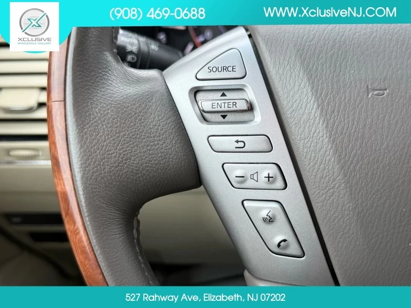 2017 Infiniti QX80 - Image 12 of 12