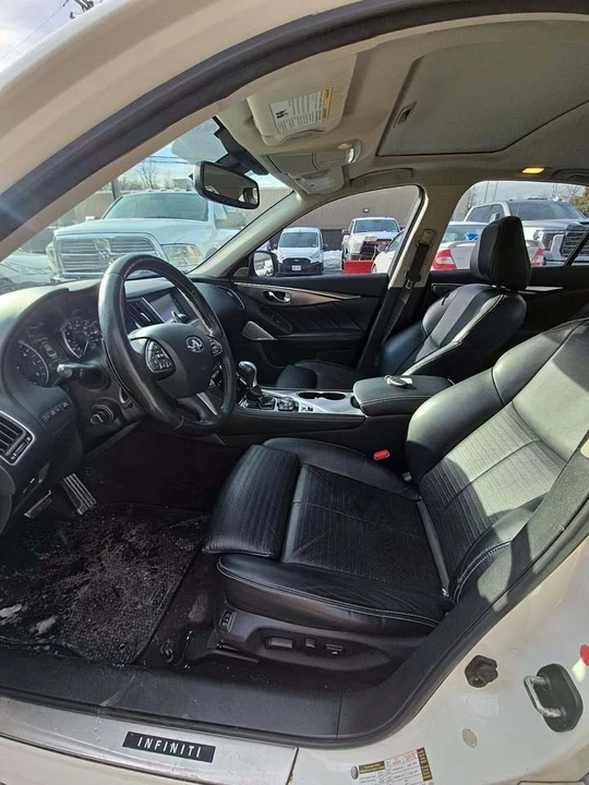 2017 Infiniti Q50 - Image 4 of 6