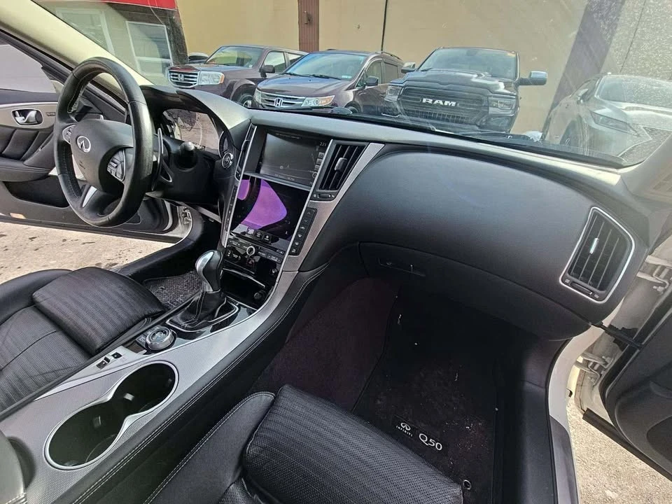 2017 Infiniti Q50 - Image 2 of 6