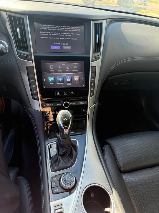 2017 Infiniti Q50 - Image 10 of 12