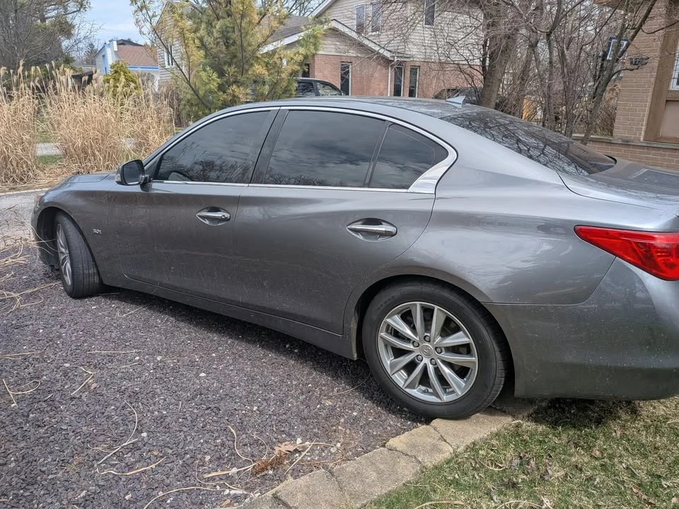 2017 Infiniti Q50 - Image 2 of 3