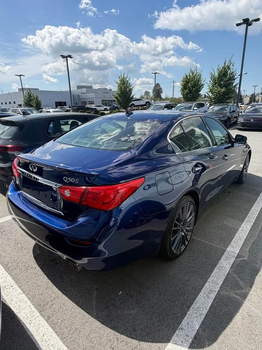 2017 Infiniti Q50 - Image 3 of 4