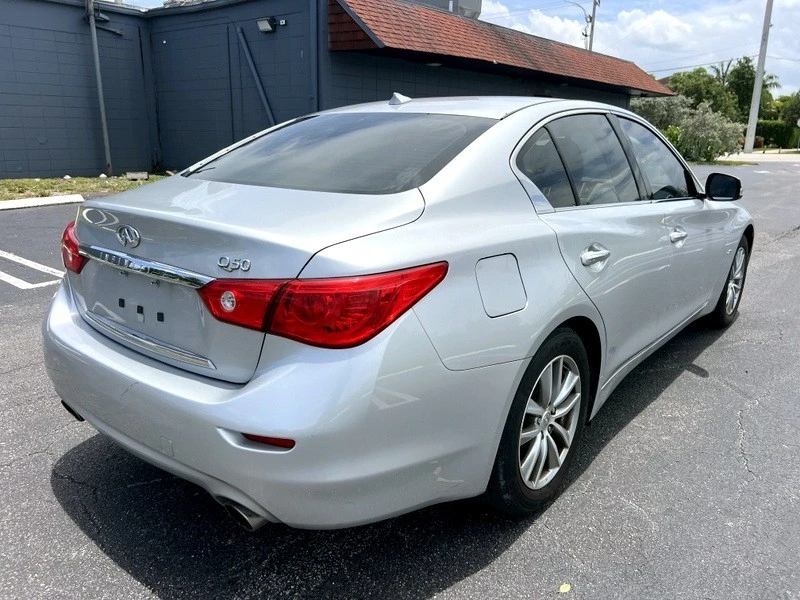 2017 Infiniti Q50 - Image 7 of 24