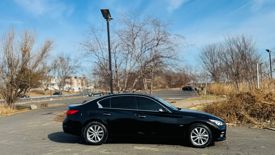 2017 Infiniti Q50 - Image 11 of 16