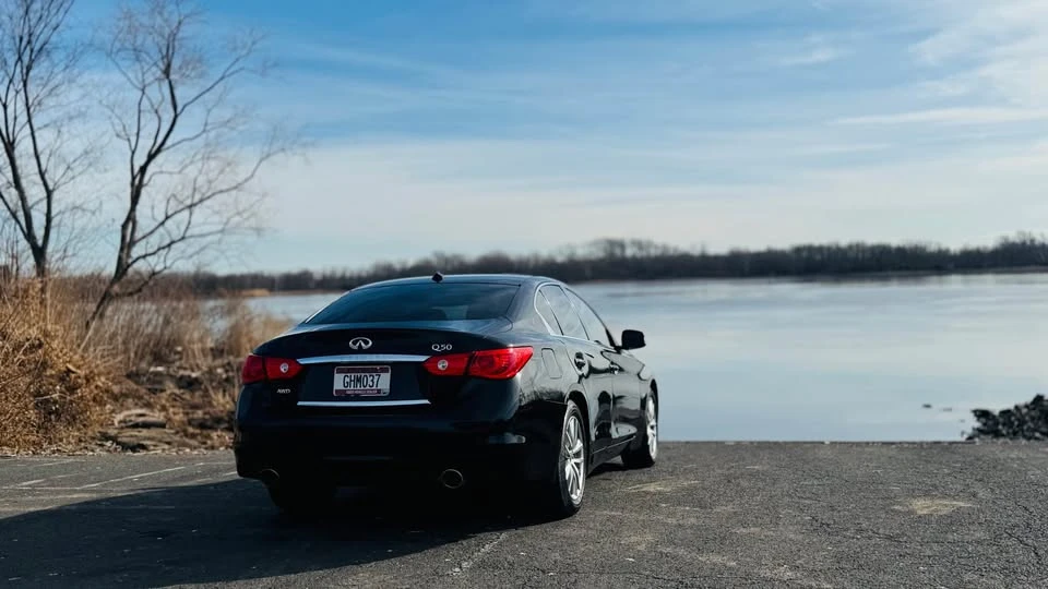 2017 Infiniti Q50 - Image 9 of 16