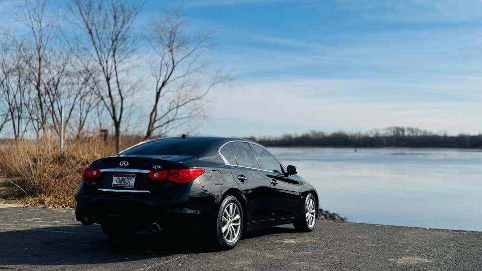 2017 Infiniti Q50 - Image 10 of 16