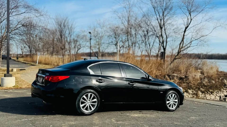 2017 Infiniti Q50 - Image 6 of 18