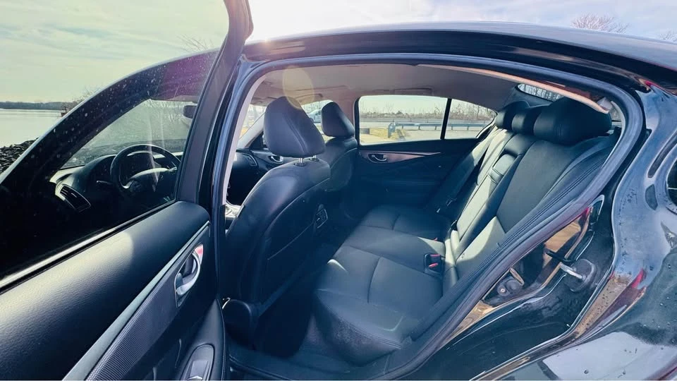 2017 Infiniti Q50 - Image 7 of 18