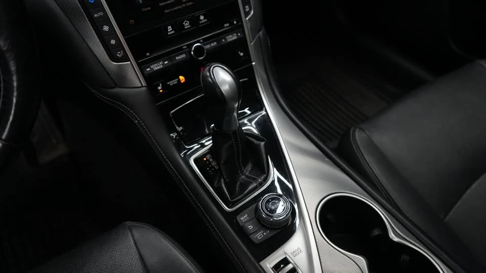 2017 Infiniti Q50 - Image 10 of 12