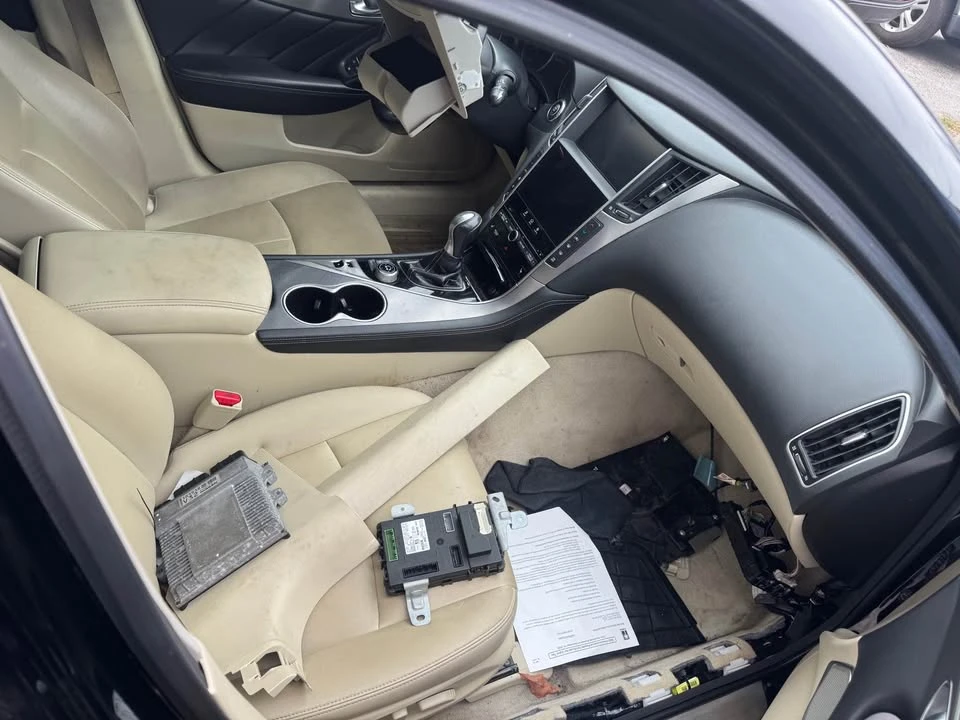 2017 Infiniti Q50 - Image 8 of 13