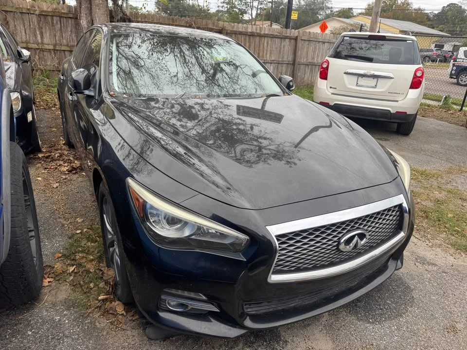 2017 Infiniti Q50 - Image 2 of 13