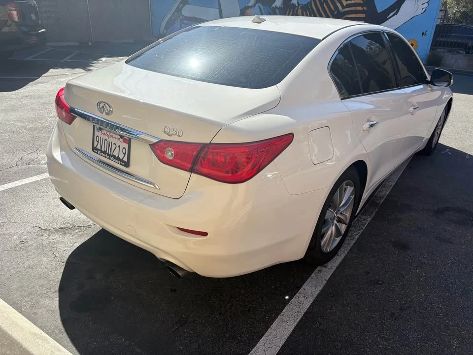 2017 Infiniti Q50 - Image 3 of 11