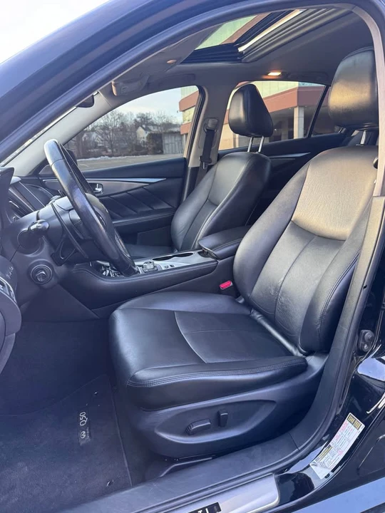 2017 Infiniti Q50 - Image 7 of 18